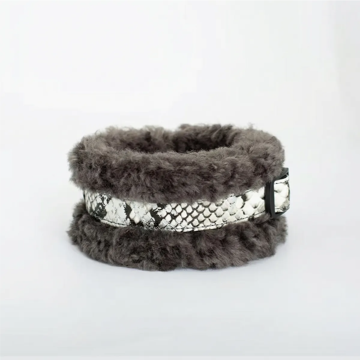 2-in-1 Detachable Plush Leather Pet Collar